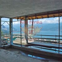 Вилла в Италии, Тронцано-Лаго-Маджоре, 633 кв.м.