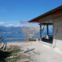 Вилла в Италии, Тронцано-Лаго-Маджоре, 633 кв.м.