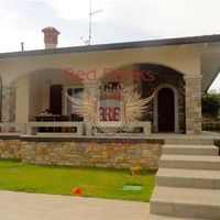 Вилла в Италии, Гарда, 250 кв.м.