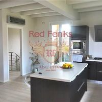 Вилла в Италии, Гарда, 250 кв.м.