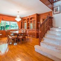 Villa in the mountains, at the seaside in Spain, Catalunya, Barcelona, 420 sq.m.