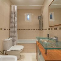 Flat in the big city in Spain, Catalunya, Barcelona, 111 sq.m.