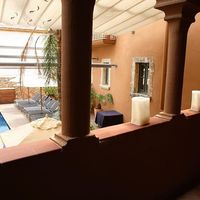 Отель (гостиница) у моря в Испании, Каталония, Ла Канонджа, 2263 кв.м.