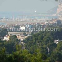 Villa in the mountains, in the forest, at the seaside in Spain, Catalunya, Castelldefels, 300 sq.m.