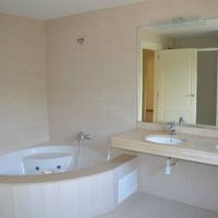 Дом в лесу, у моря в Испании, Каталония, Барселона, 225 кв.м.