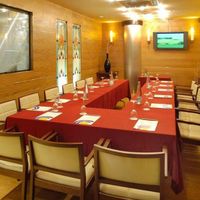 Отель (гостиница) в большом городе в Испании, Каталония, Барселона, 1200 кв.м.