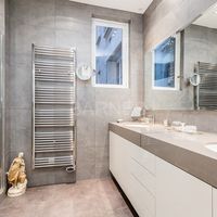 Flat in France, Paris, 157 sq.m.