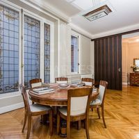 Flat in France, Paris, 157 sq.m.