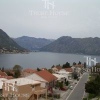 Flat in Montenegro, Kotor, 93 sq.m.