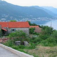 House in Montenegro, Tivat, Radovici, 280 sq.m.