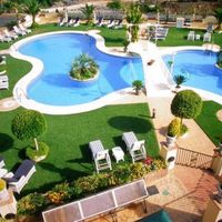 Отель (гостиница) на спа-курорте, у моря в Испании, Андалусия, Марбелья, 5000 кв.м.