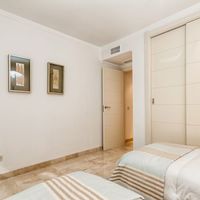 Apartment at the seaside in Spain, Andalucia, Estepona, 152 sq.m.