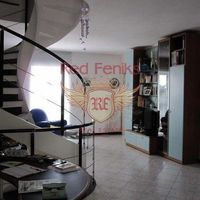 Villa in Italy, Savona, 170 sq.m.