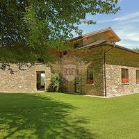 Вилла в Италии, Тронцано-Лаго-Маджоре