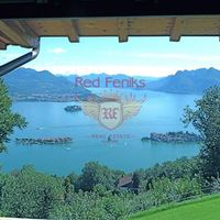 Вилла в Италии, Тронцано-Лаго-Маджоре