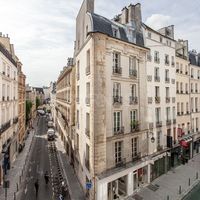 Flat in France, Paris, 210 sq.m.