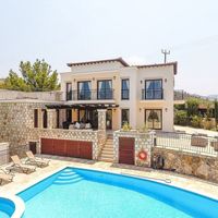 Villa in Republic of Cyprus, Polis, 332 sq.m.