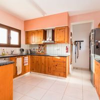 Villa in Republic of Cyprus, Polis, 155 sq.m.