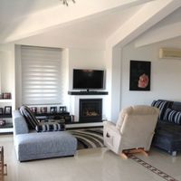 Villa in the suburbs in Republic of Cyprus, Eparchia Pafou, 500 sq.m.