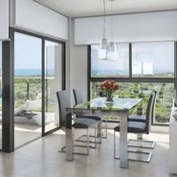 Апартаменты в большом городе, на спа-курорте, у моря в Испании, Валенсия, Гуардамар-дель-Сегура, 102 кв.м.