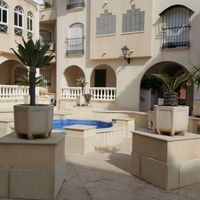 Апартаменты в большом городе, на спа-курорте, у озера, у моря в Испании, Валенсия, Торревьеха, 60 кв.м.