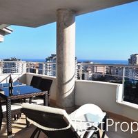 Пентхаус на спа-курорте, в пригороде, у моря в Турции, Аланья, 240 кв.м.