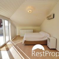 Пентхаус на спа-курорте, в пригороде, у моря в Турции, Аланья, 240 кв.м.