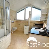 Пентхаус на спа-курорте, в пригороде, у моря в Турции, Аланья, 240 кв.м.