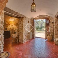Villa in Spain, Catalunya, Girona, 300 sq.m.