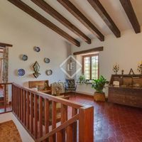 Villa in Spain, Catalunya, Girona, 300 sq.m.