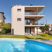 Villa at the seaside in Spain, Catalunya, Girona, 384 sq.m.