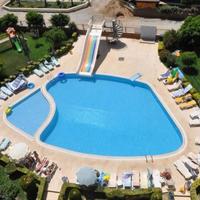 Квартира на второй линии моря/озера, в центре города в Турции, 125 кв.м.