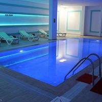 Квартира на второй линии моря/озера, в центре города в Турции, 68 кв.м.