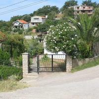 House in the suburbs in Montenegro, Kotor, 65 sq.m.