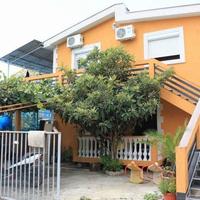 Магазин в пригороде в Черногории, Котор, 284 кв.м.