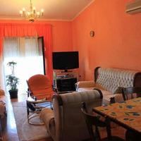 Магазин в пригороде в Черногории, Котор, 284 кв.м.