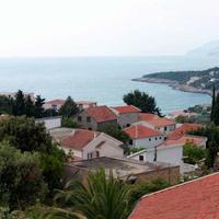 House at the second line of the sea / lake, in the suburbs in Montenegro, Kotor, 212 sq.m.