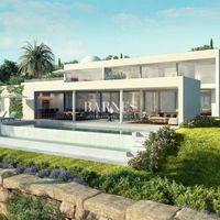 Villa in Spain, Andalucia, Malaga, 720 sq.m.