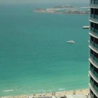 Квартира на первой линии моря/озера в ОАЭ, Дубай, 68 кв.м.