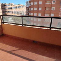 Квартира в центре города в Испании, Валенсия, Аликанте, 116 кв.м.