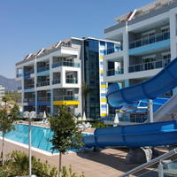 Апартаменты в центре города, на первой линии моря/озера в Турции, 67 кв.м.