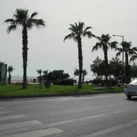 Квартира в центре города, на первой линии моря/озера в Турции, 65 кв.м.