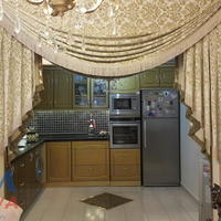 Квартира на второй линии моря/озера, в центре города в Турции, 120 кв.м.