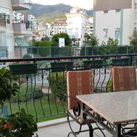 Квартира на второй линии моря/озера, в центре города в Турции, 120 кв.м.