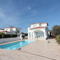 Villa at the first line of the sea / lake in Republic of Cyprus, Protaras, 120 sq.m.