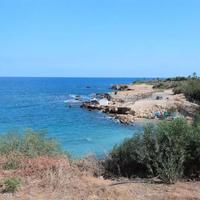 Вилла на первой линии моря/озера на Кипре, Полис, 250 кв.м.