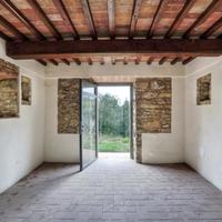 House in the suburbs in Italy, Toscana, Pisa, 310 sq.m.