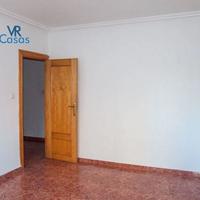 Flat at the first line of the sea / lake in Spain, Comunitat Valenciana, Alicante, 82 sq.m.