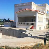 Villa in the suburbs in Greece, Attica, Athens, 394 sq.m.