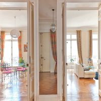 Flat in France, Paris, 237 sq.m.